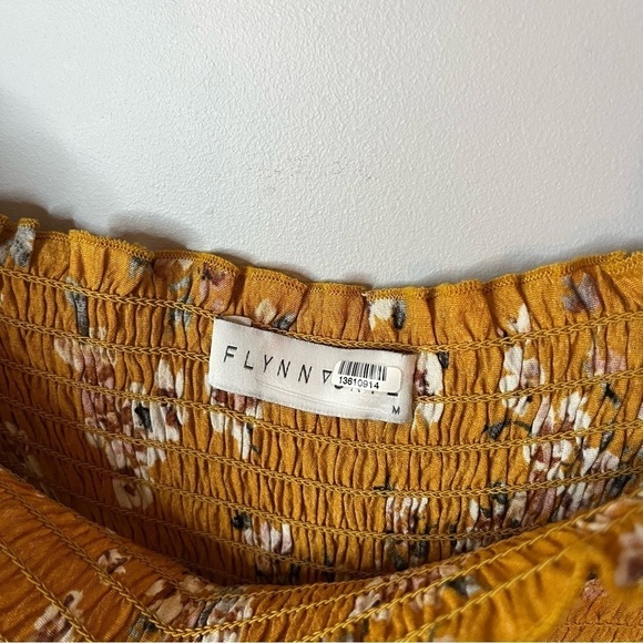 Flynn Skye Justine Square Neckline Mustard Springs Floral Crepe Romper Size M - Picture 11 of 16